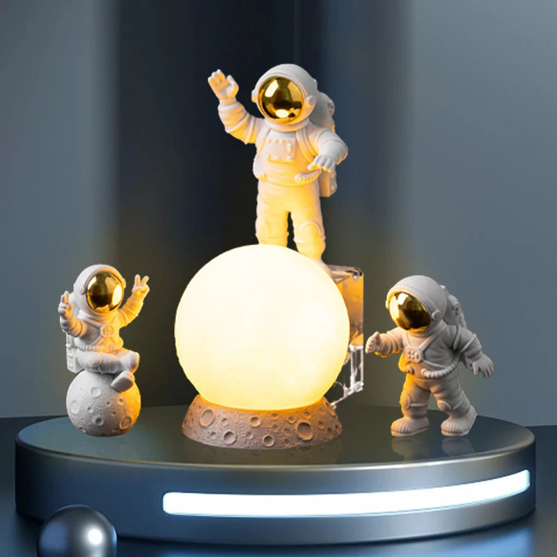 Astronaut Ornament Yellow Moon Ambient Light Office Wine Cooler Decorations Modern Astronaut Desktop Ornaments Modeling